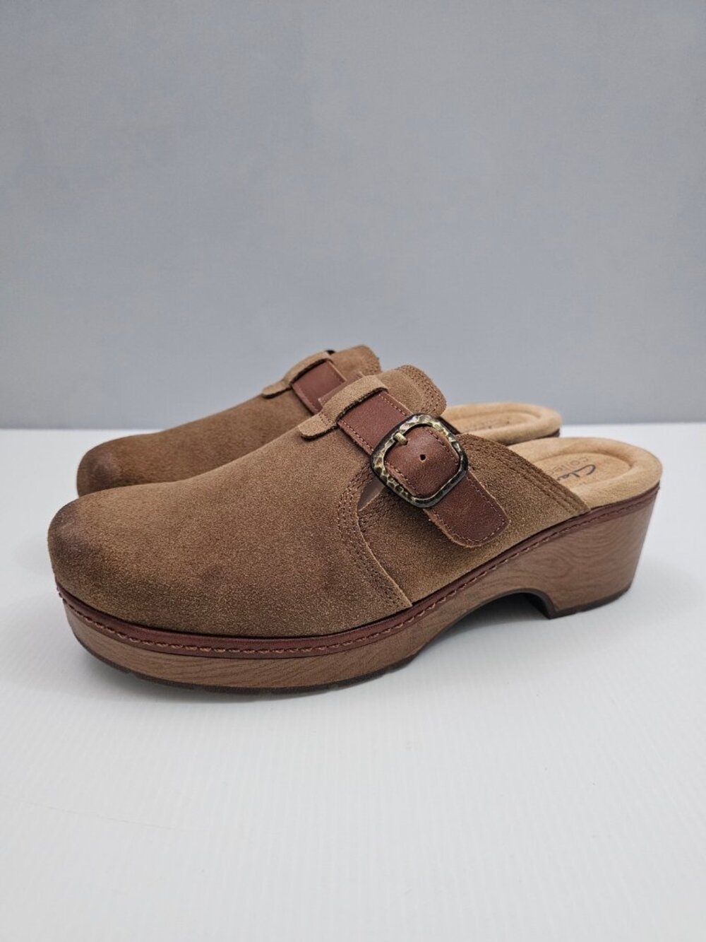 Clarks Paizlee Nora Clogs Womens 9 WIDE WIDTH Tan Suede Platform Comfort Mule